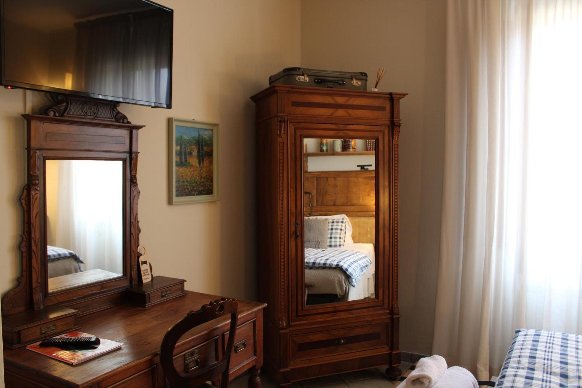 Boutique Hotel Fox'S Inn San Giustino Valdarno Exterior foto